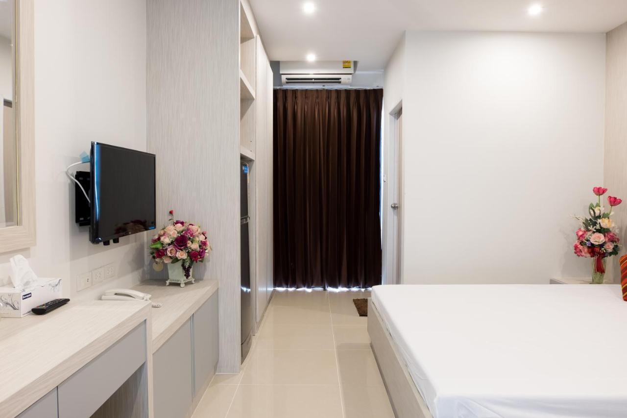 DB Plus 5 Bangkok Exterior foto